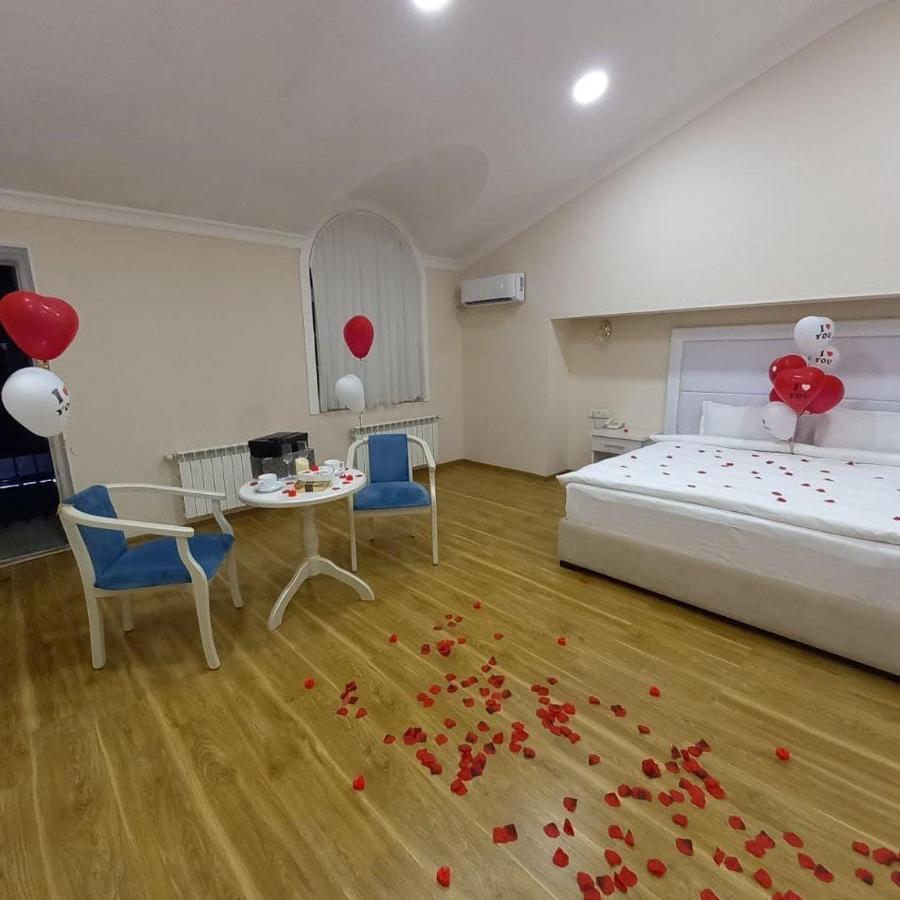 Queens 2 Hotel 塔什干 外观 照片