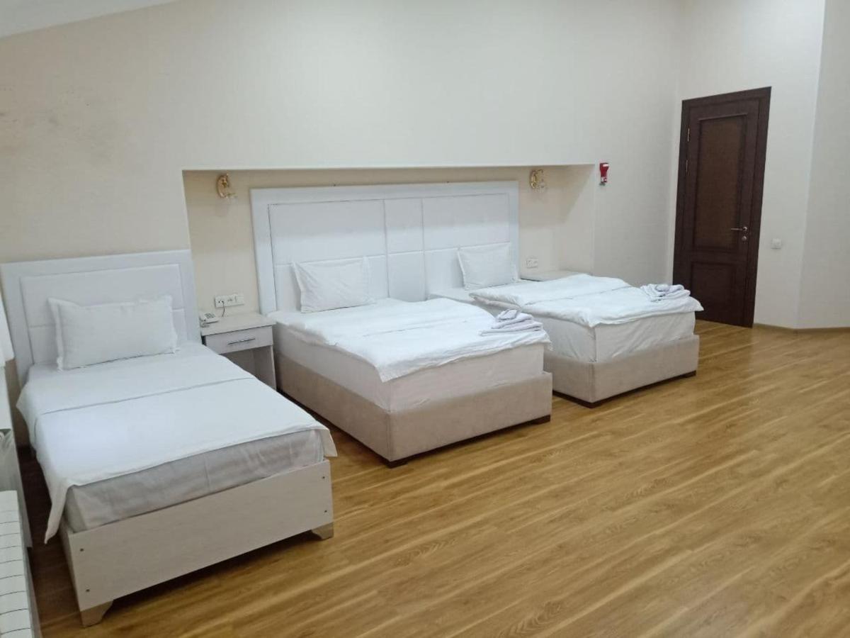 Queens 2 Hotel 塔什干 外观 照片