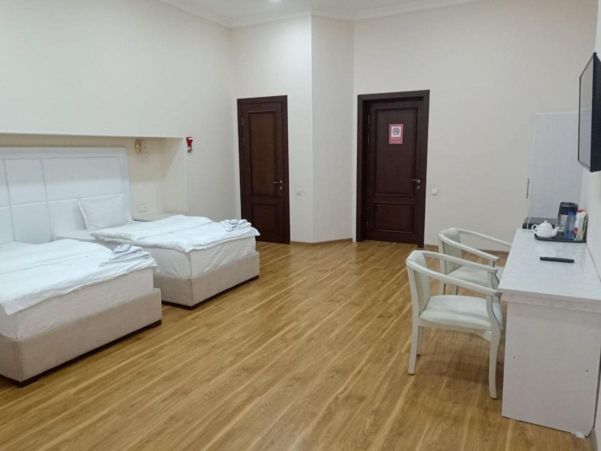 Queens 2 Hotel 塔什干 外观 照片