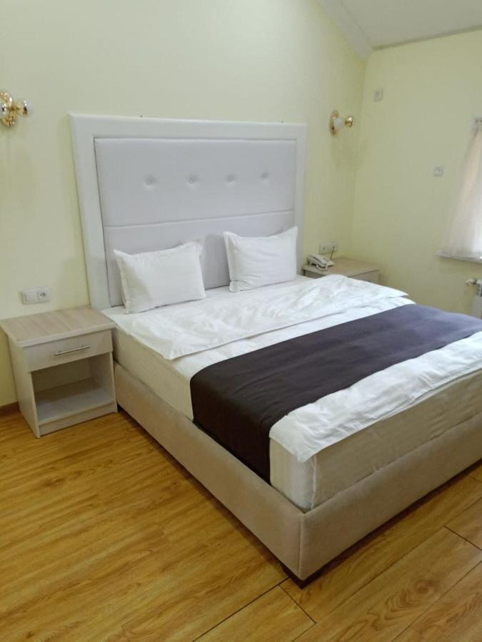 Queens 2 Hotel 塔什干 外观 照片