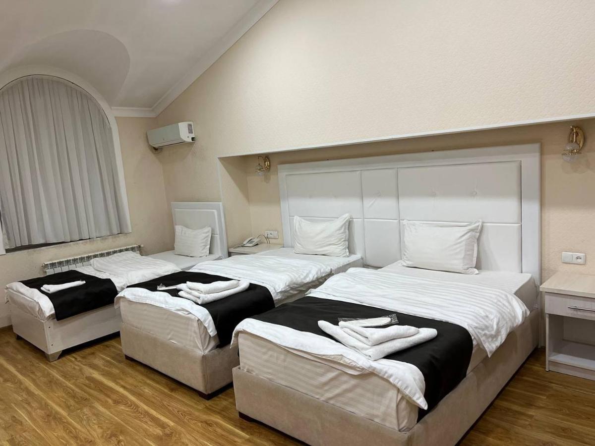 Queens 2 Hotel 塔什干 外观 照片