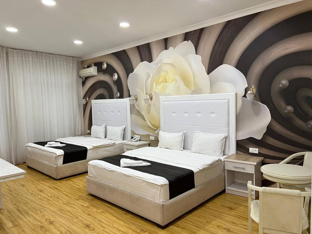 Queens 2 Hotel 塔什干 外观 照片